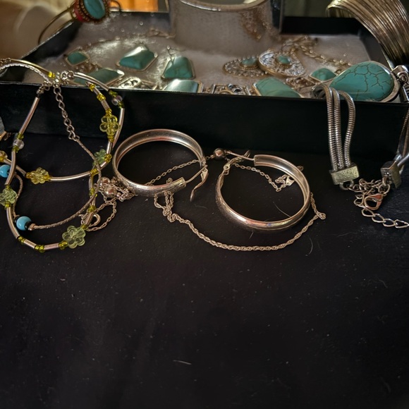 Turquoise and Silver Jewelry Set - Picture 2 of 3
